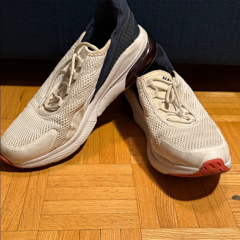 Nautica White and Black Athletic Shoes